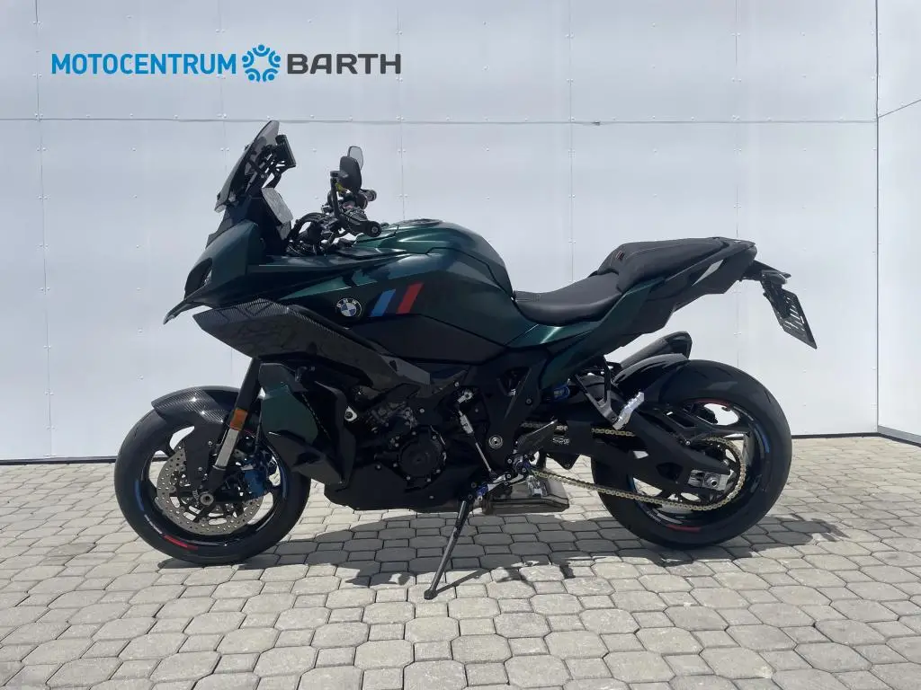 BMW Motorrad M 1000 XR  / 148kW