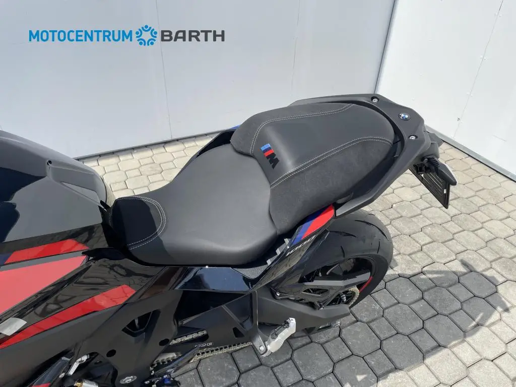 BMW Motorrad M 1000 XR  / 148kW