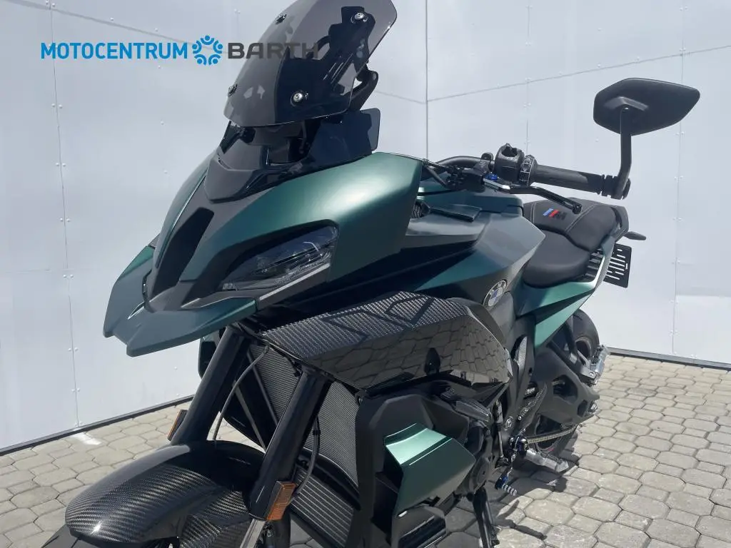 BMW Motorrad M 1000 XR  / 148kW