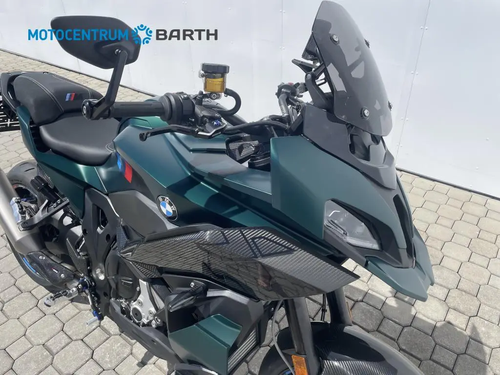 BMW Motorrad M 1000 XR  / 148kW