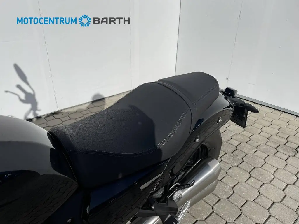 BMW Motorrad R 12  / 70kW
