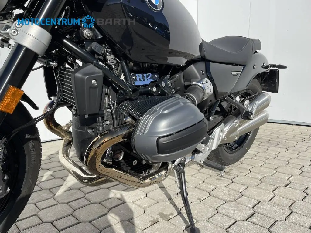BMW Motorrad R 12  / 70kW