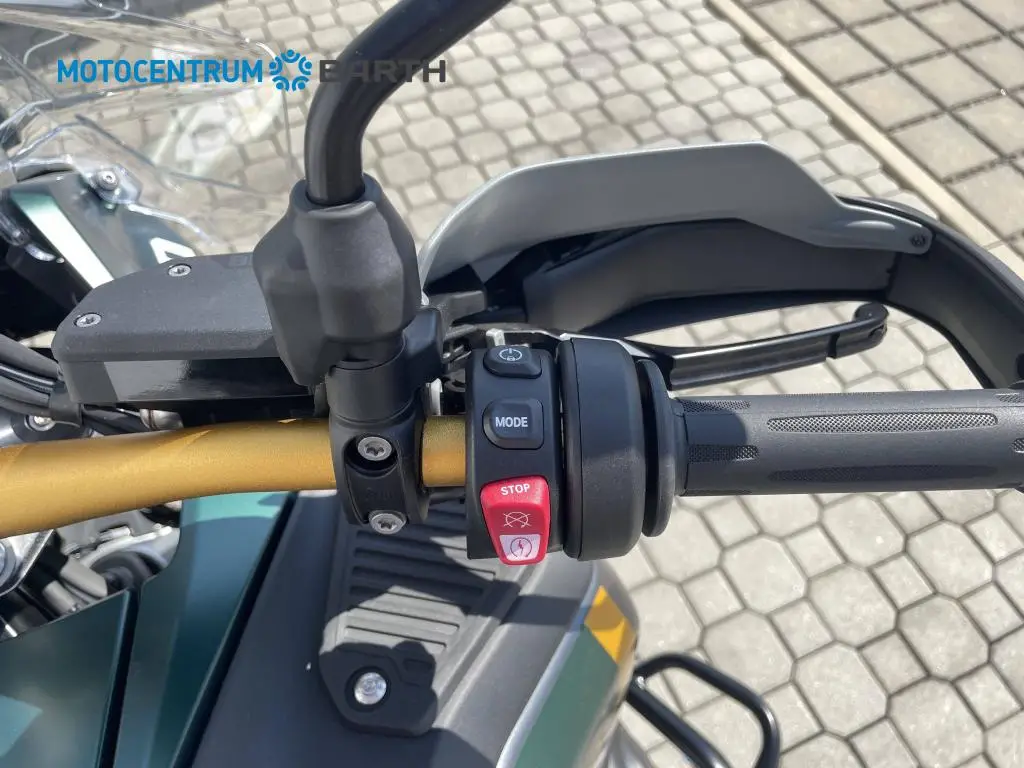 BMW Motorrad R 1300 GS ADVENTURE  / 107kW