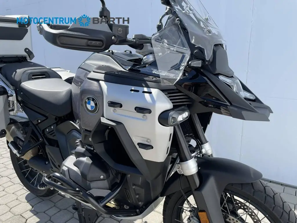 BMW Motorrad R 1300 GS Adventure  / 107kW