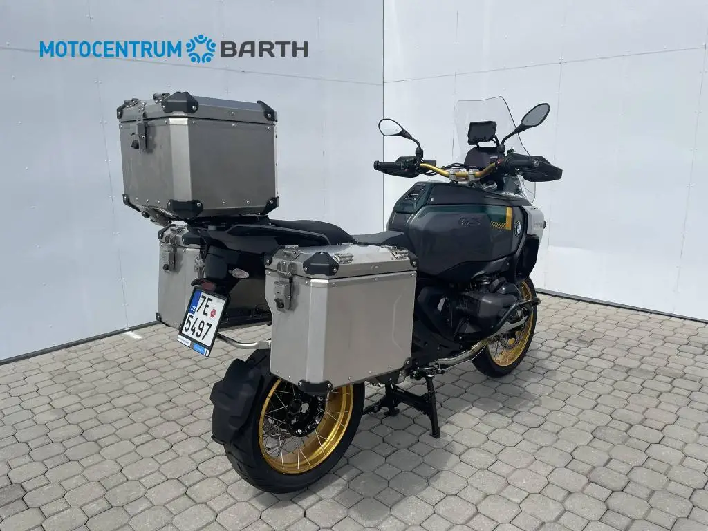 BMW Motorrad R 1300 GS Adventure  / 107kW