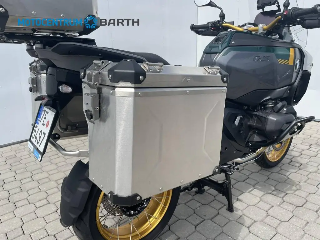 BMW Motorrad R 1300 GS Adventure  / 107kW
