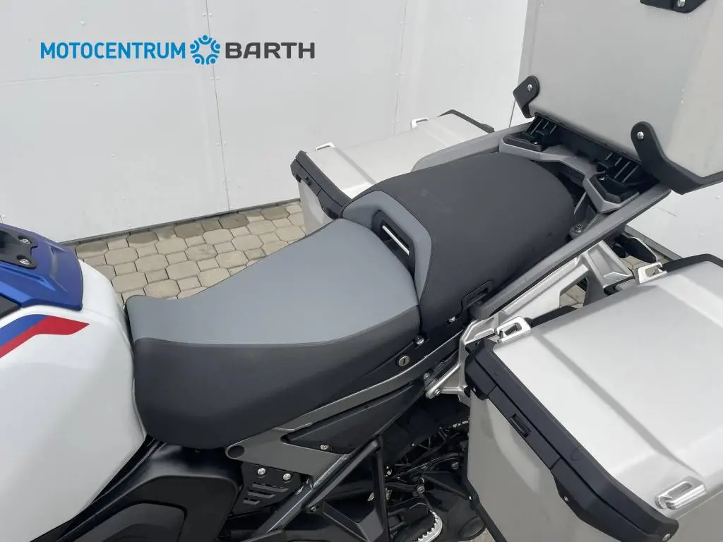 BMW Motorrad R 1300 GS Adventure  / 107kW