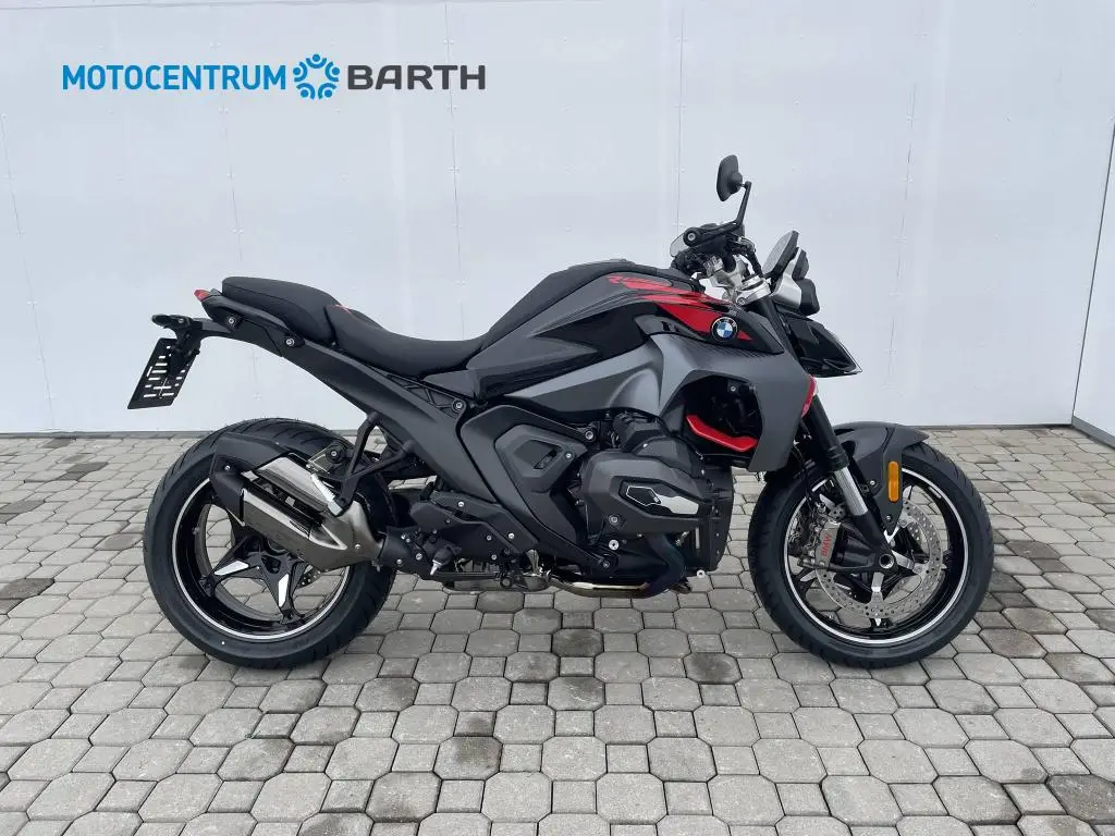 BMW Motorrad R 1300 R  / 107kW