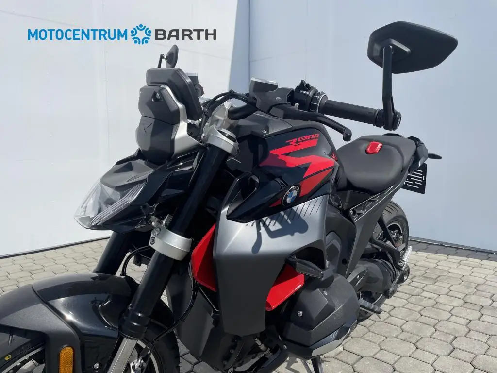 BMW Motorrad R 1300 R  / 107kW