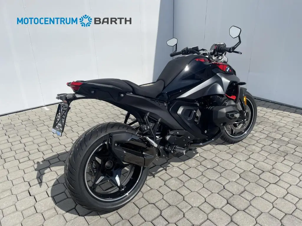 BMW Motorrad R 1300 R  / 107kW
