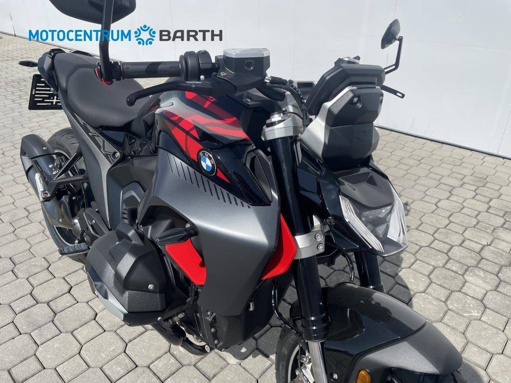 BMW Motorrad R 1300 R  / 107kW