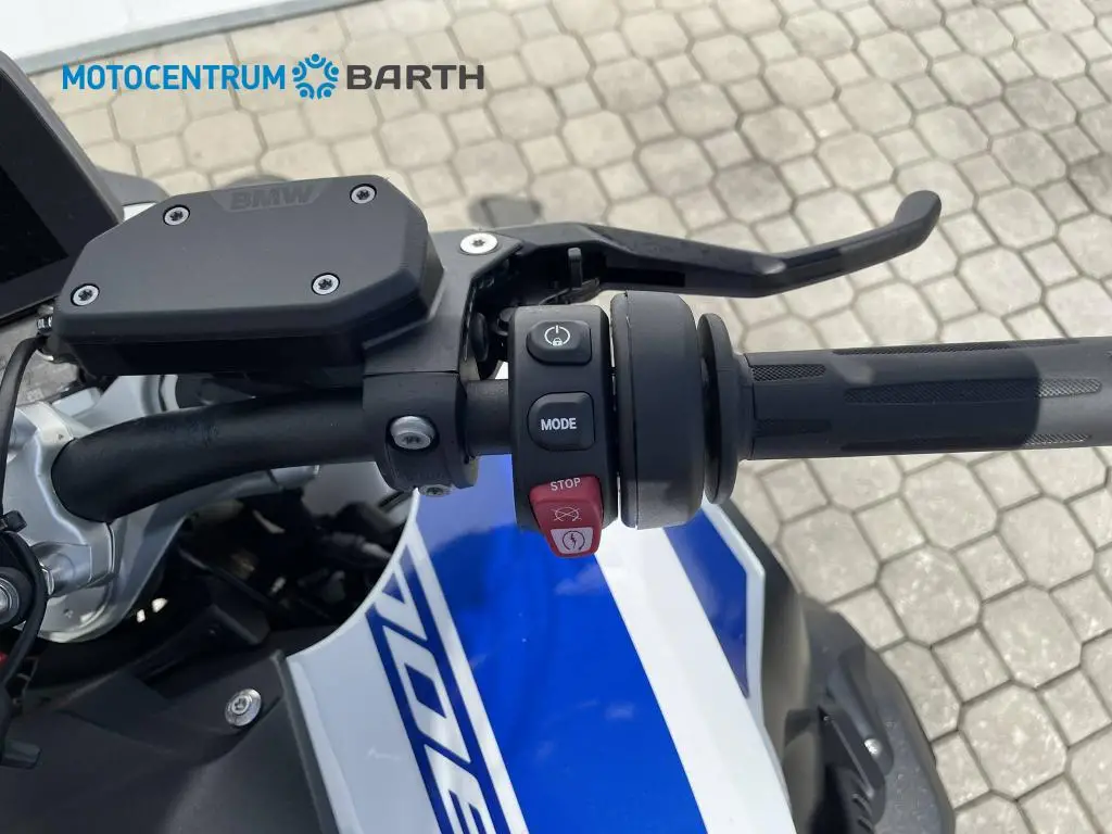 BMW Motorrad R 1300 R  / 107kW