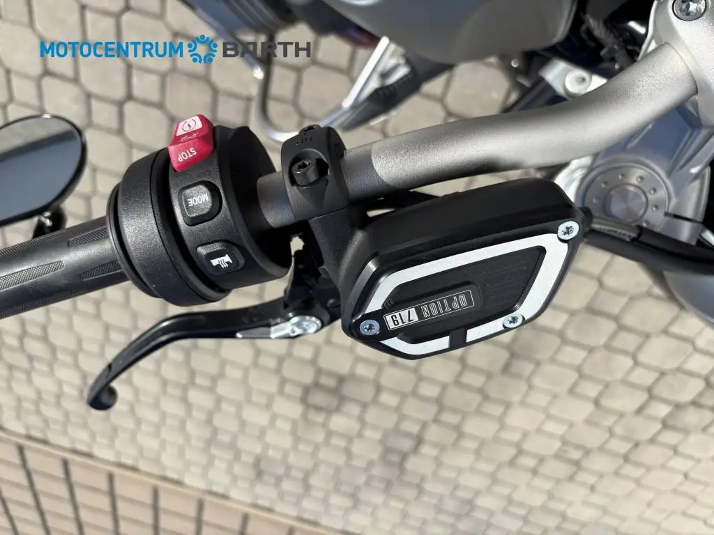 BMW Motorrad R nineT Scrambler  / 81kW