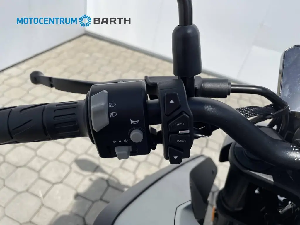 CFMOTO 125NK  / 10kW