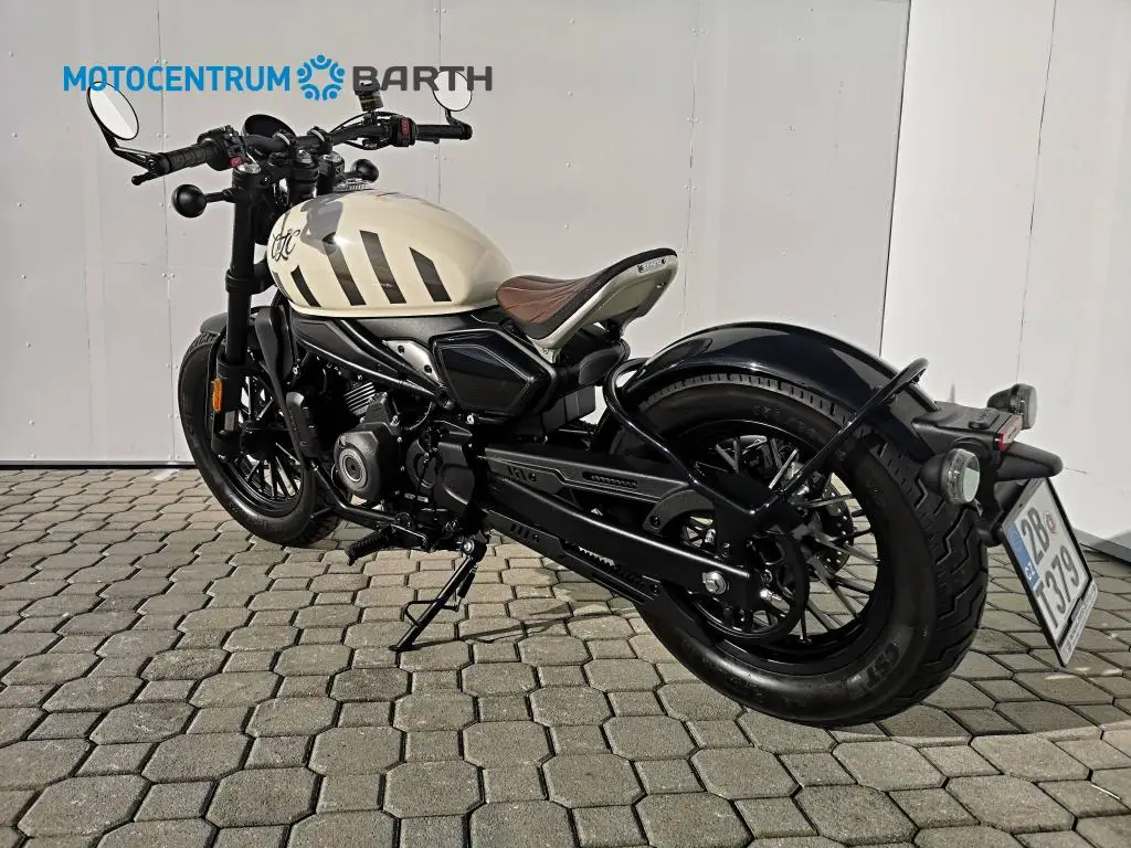 CFMOTO 450CL-C Bobber   / 32kW