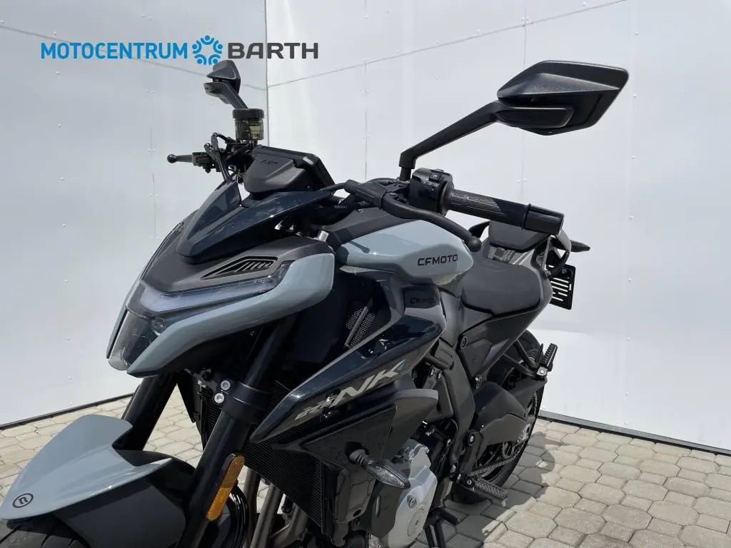 CFMOTO 675NK  / 66kW
