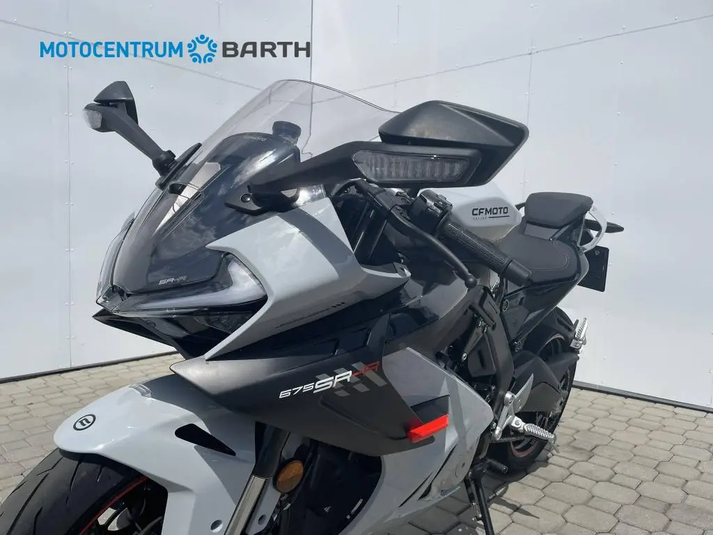 CFMOTO 675SR-R  / 66kW