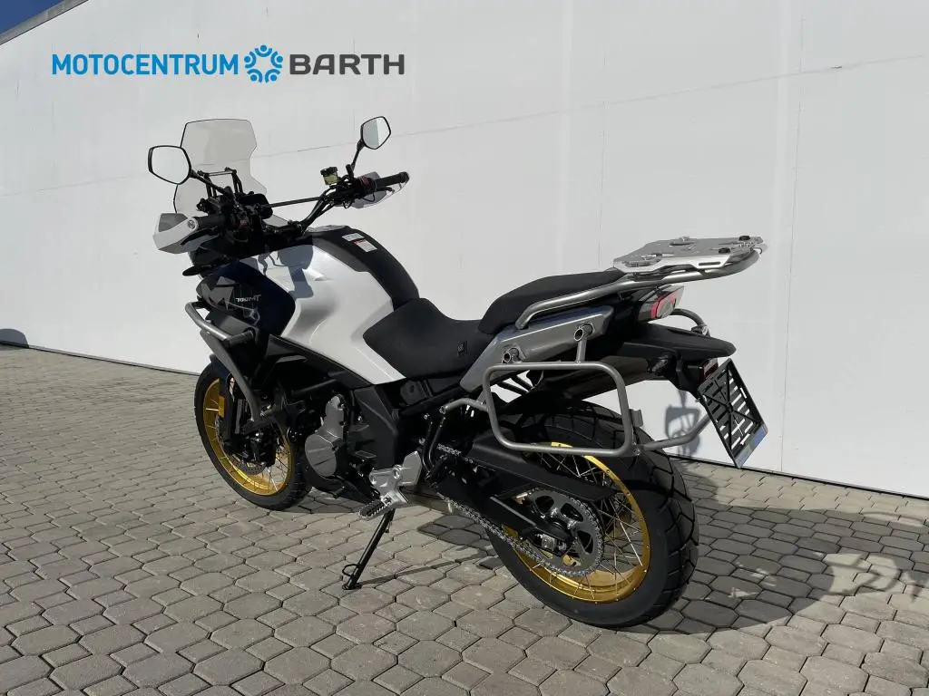 CFMOTO 700MT Adventure  / 50kW