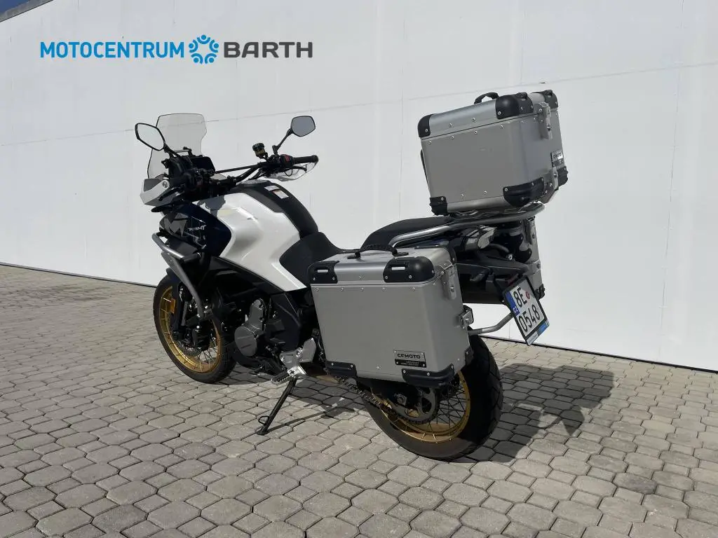 CFMOTO 700MT Adventure  / 50kW