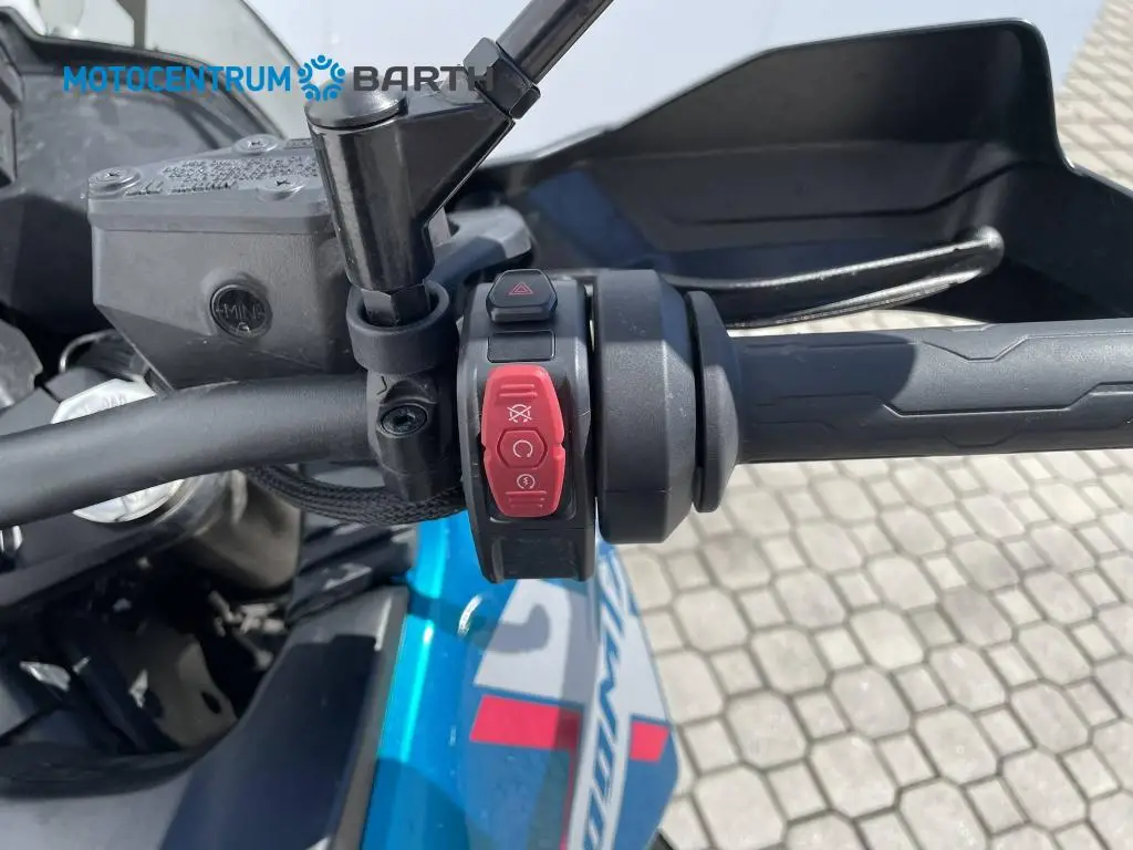CFMOTO 800MT-X  / 67kW
