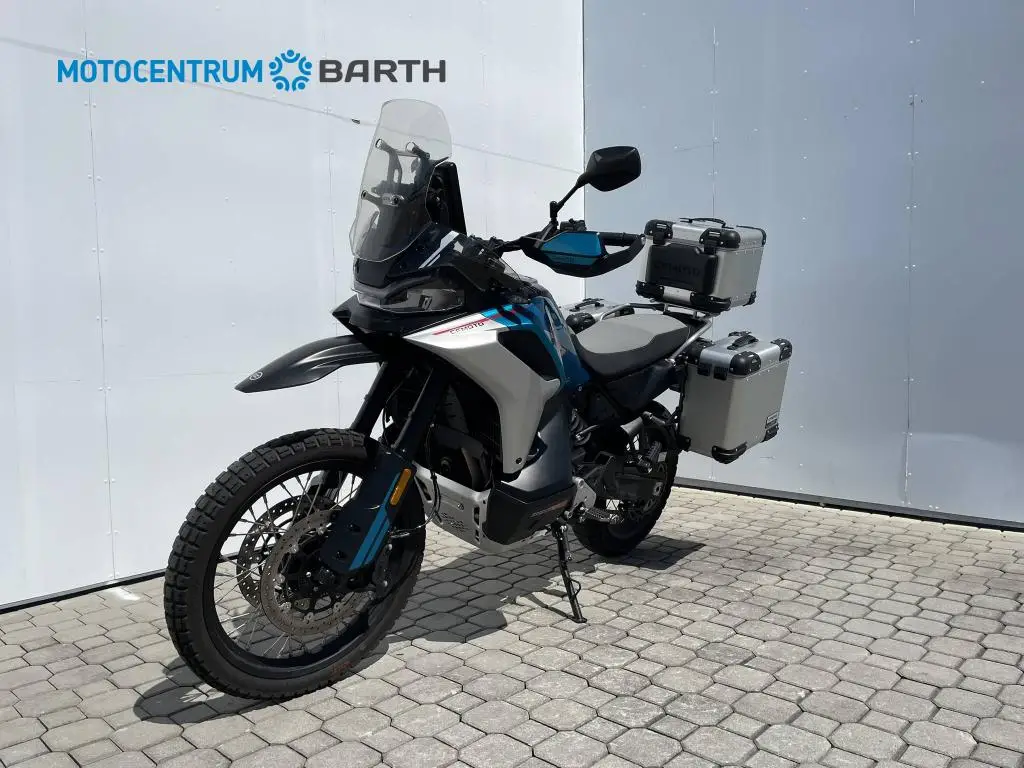 CFMOTO 800MT-X  / 67kW