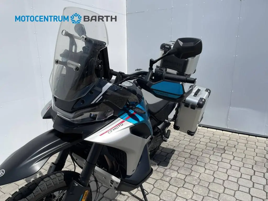 CFMOTO 800MT-X  / 67kW