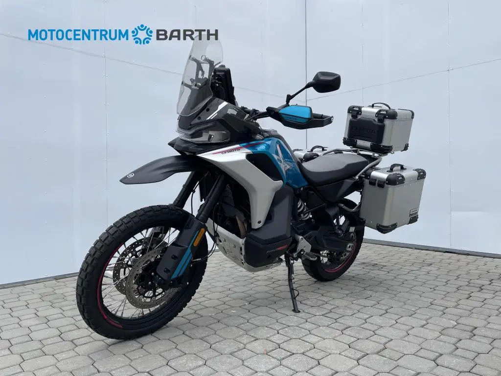 CFMOTO 800MT-X  / 67kW