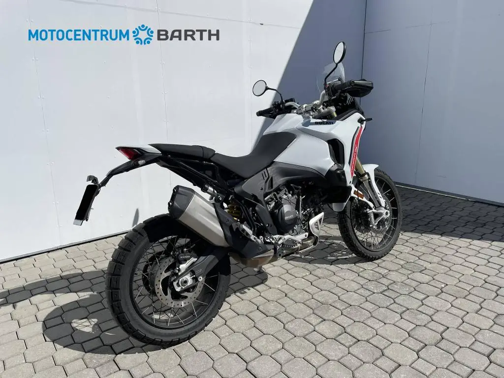 DUCATI DesertX V2 EU5+  / 81kW
