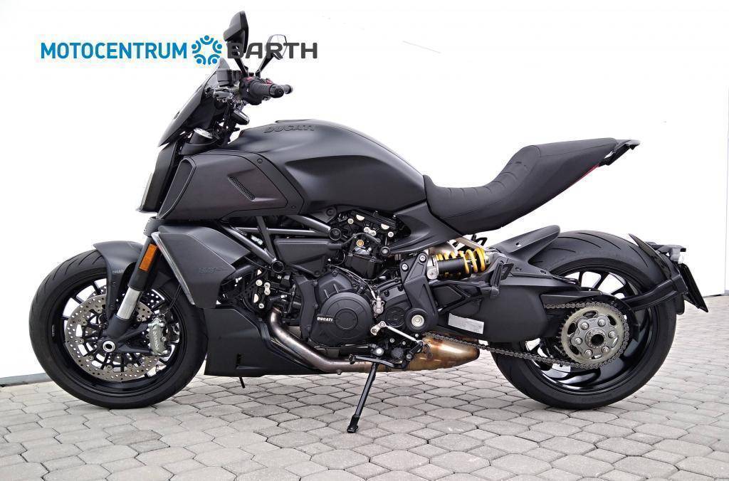 DUCATI Diavel 1260 S  / 117kW