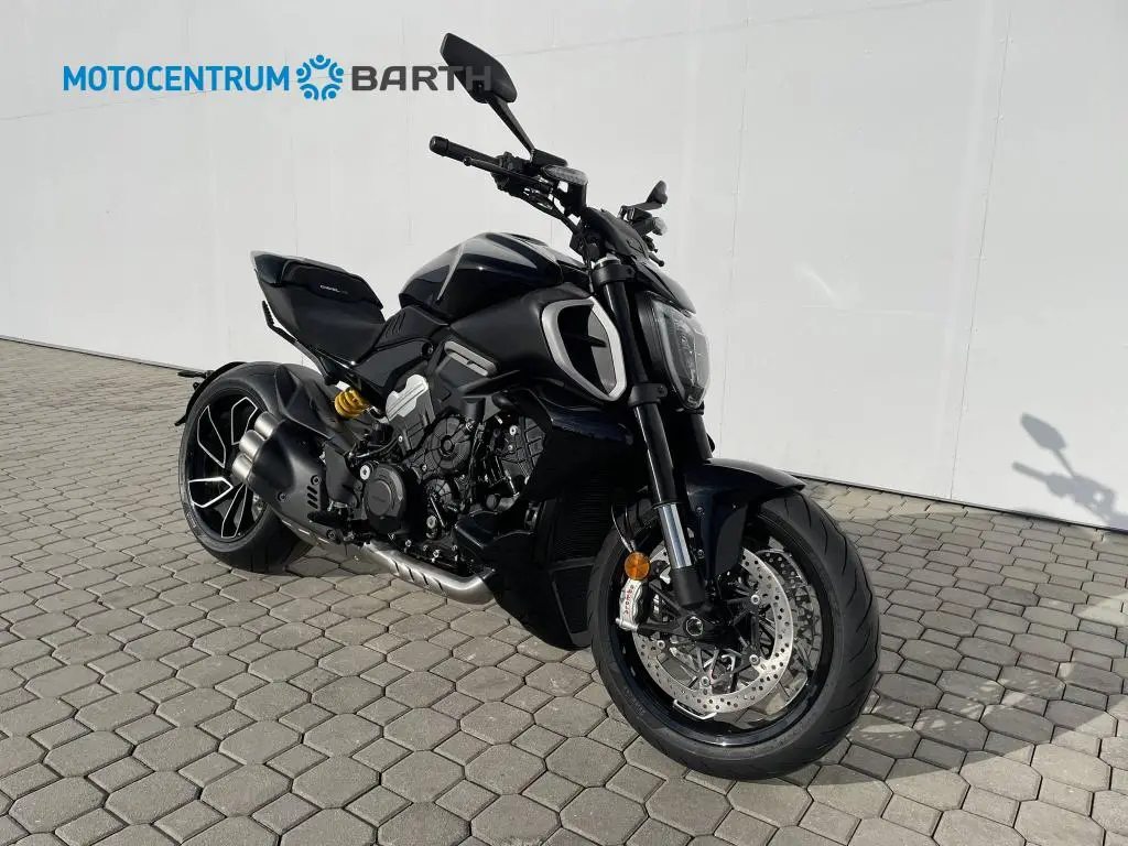 DUCATI Diavel V4 EU5  / 124kW