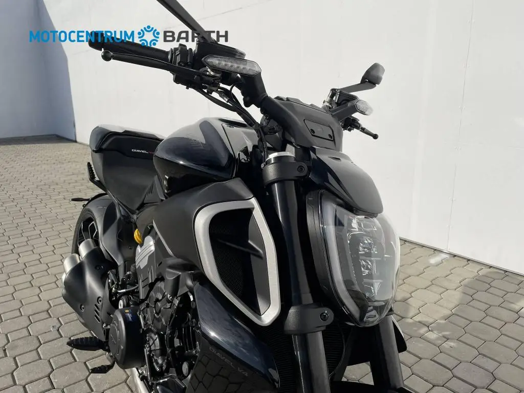 DUCATI Diavel V4 EU5  / 124kW