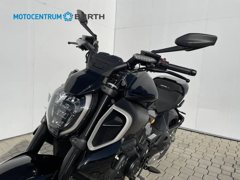 DUCATI Diavel V4 EU5  / 124kW