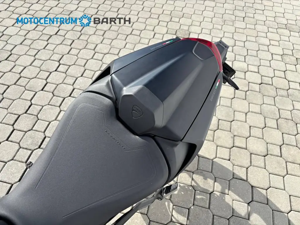 DUCATI Monster+  / 82kW