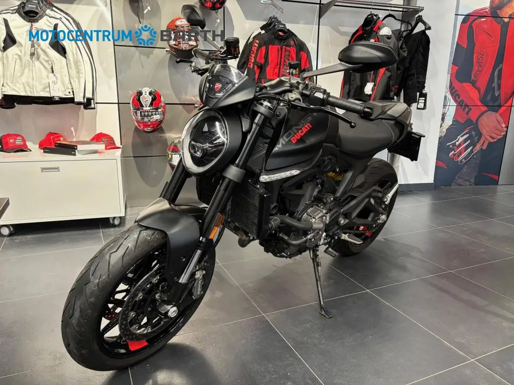DUCATI Monster+  / 82kW