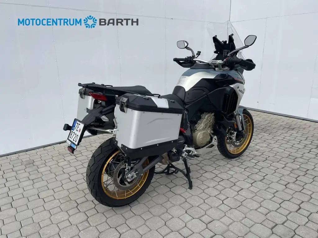 Ducati Multistrada V4 Rally EU5+