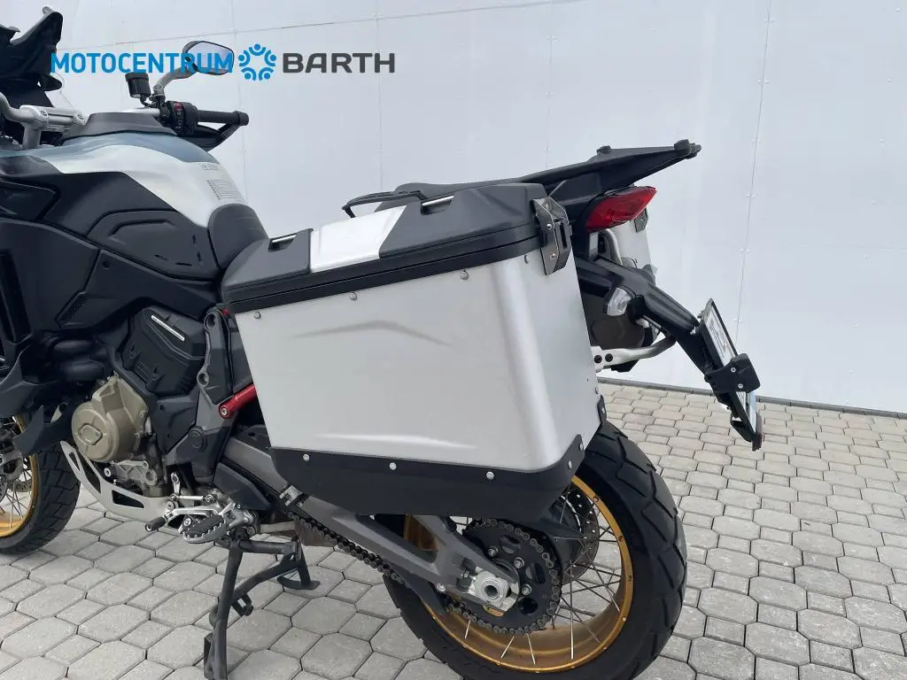 Ducati Multistrada V4 Rally EU5+