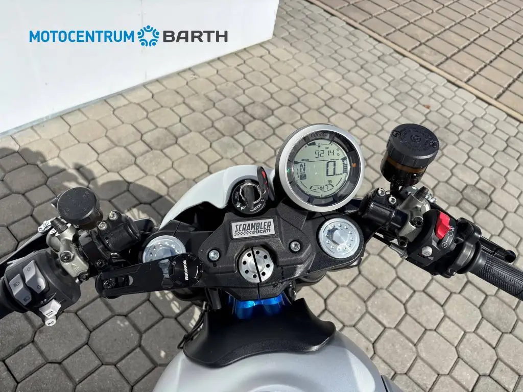 DUCATI Scrambler Cafe Racer  / 34kW