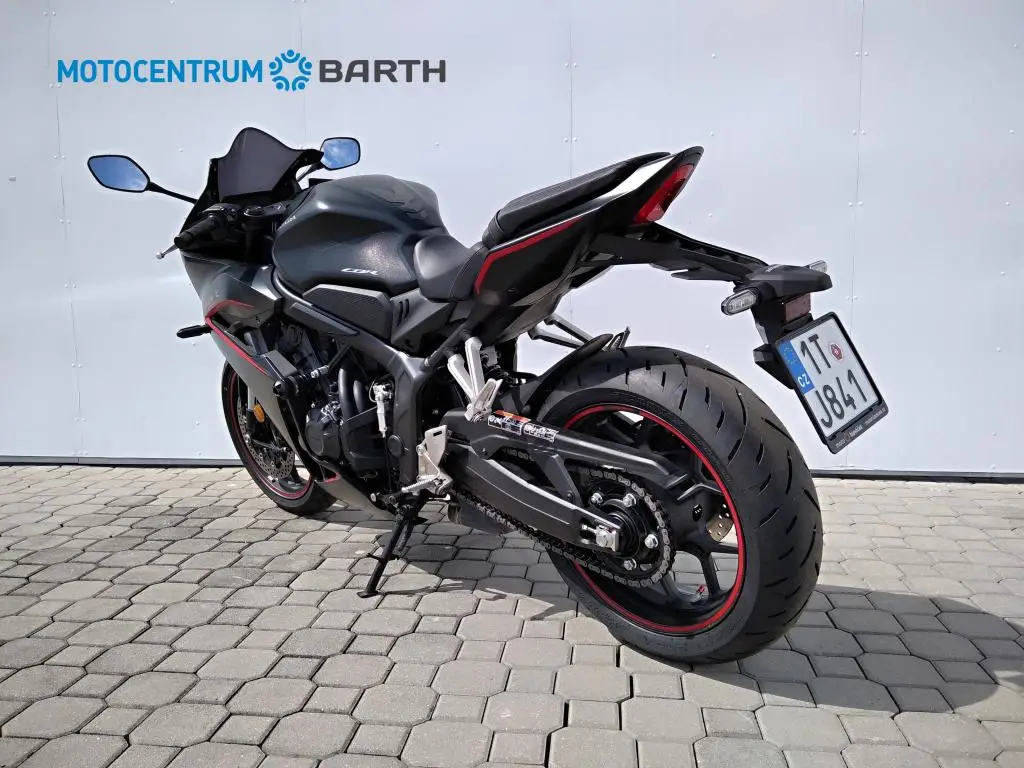 Honda MOTO CBR650R  / 70kW