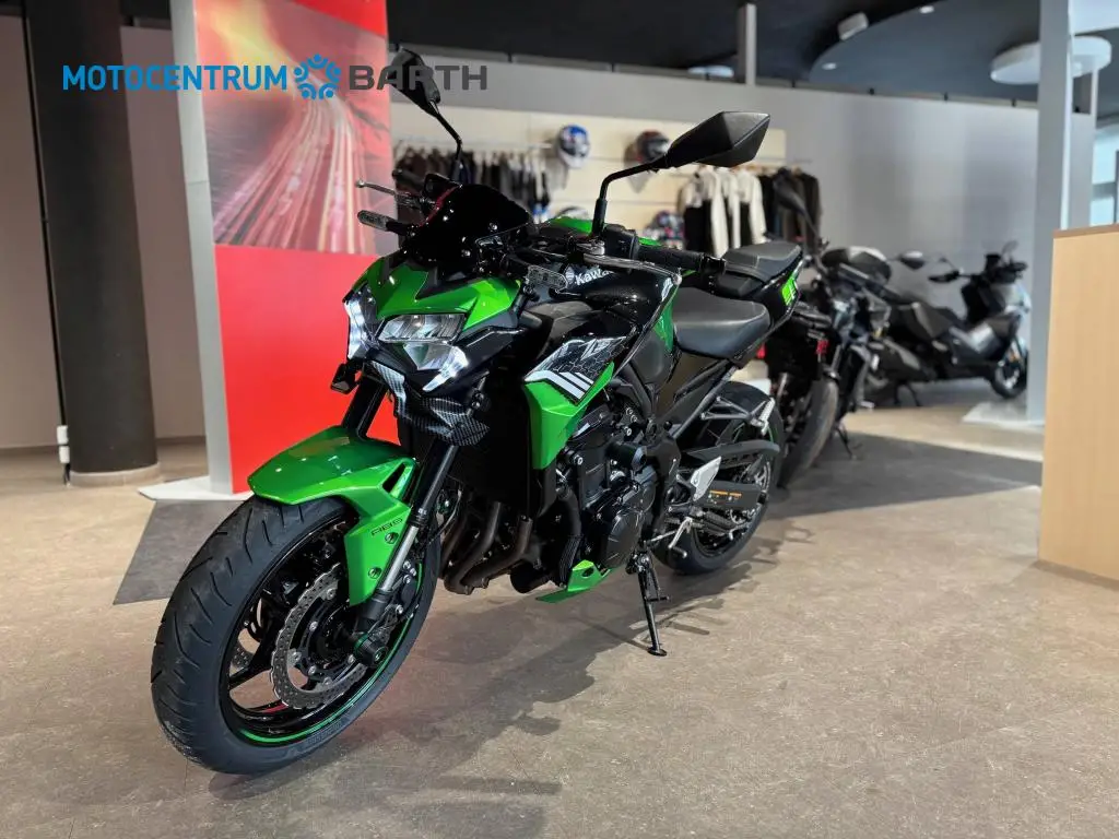 Kawasaki Z900  / 92kW