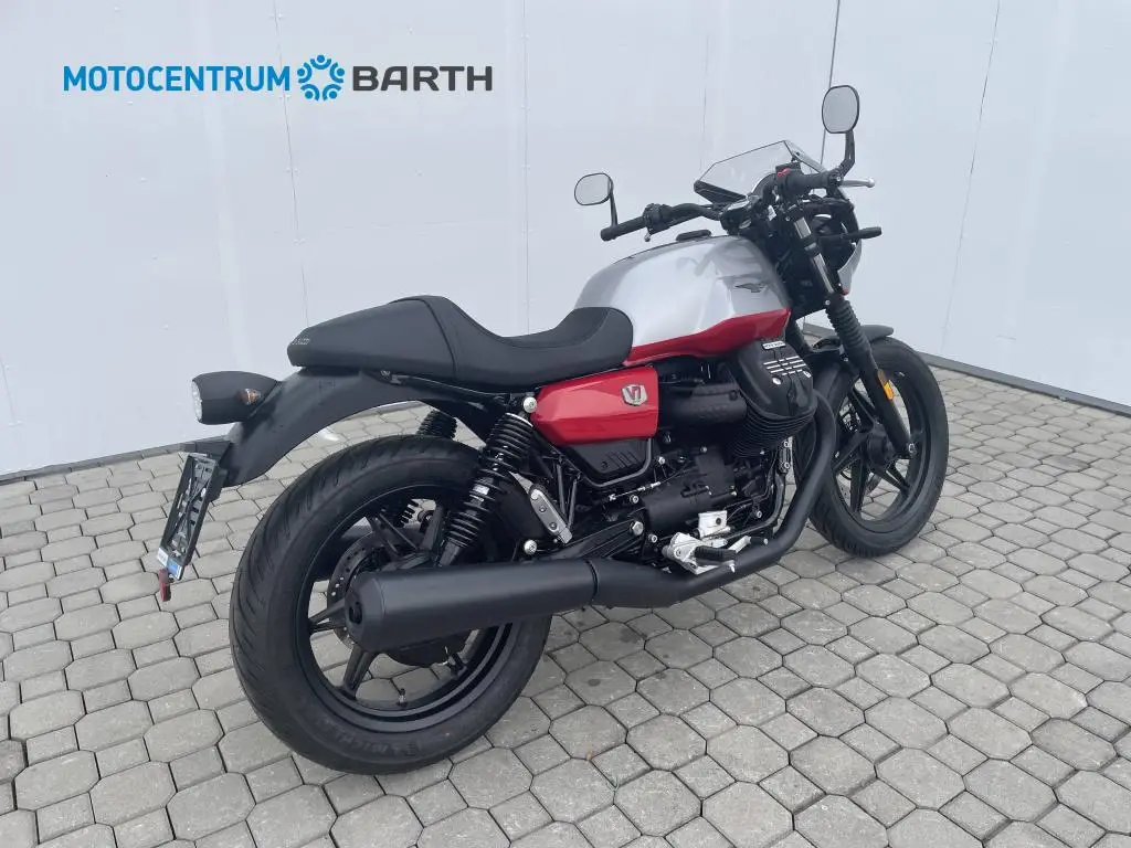 MOTO GUZZI V7 Stone Corsa EU5  / 48kW