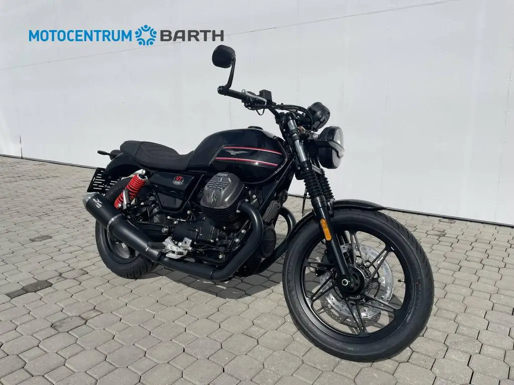 MOTO GUZZI V7 Stone Special Edition   / 49kW