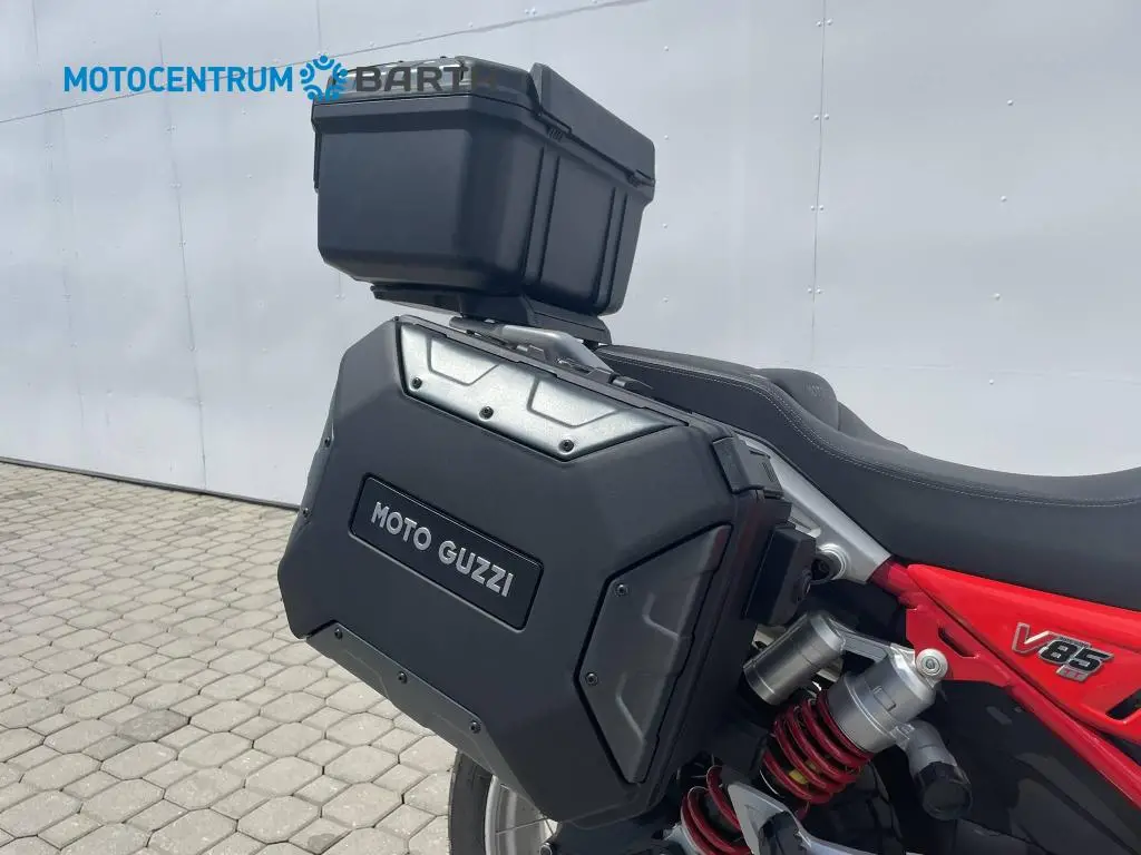 MOTO GUZZI V85 TT E5+  / 56kW