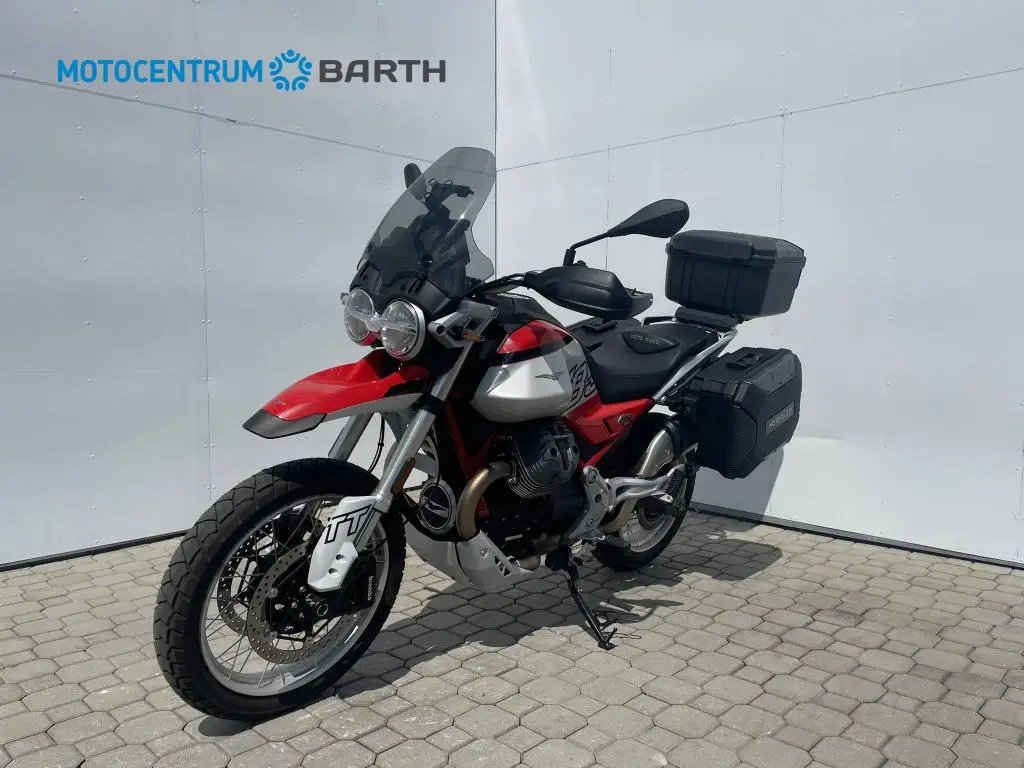 MOTO GUZZI V85 TT E5+  / 56kW
