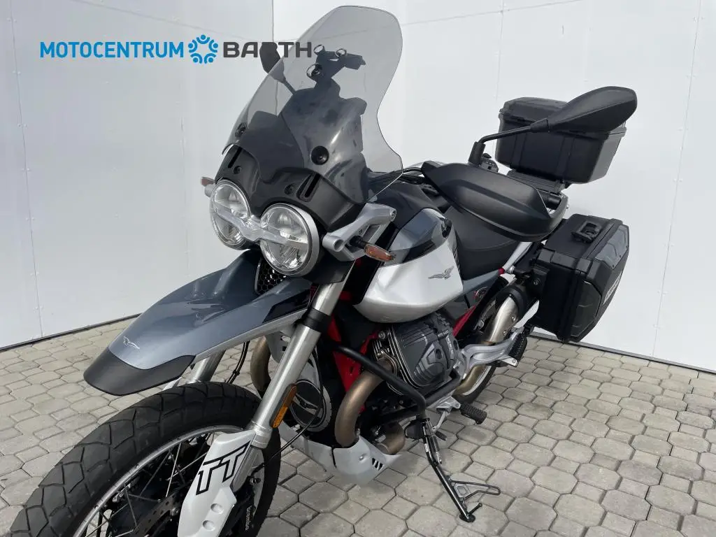 MOTO GUZZI V85 TT E5+  / 56kW