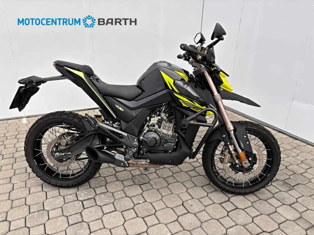 Ostatní Zontes 125 Hyper Trail   / 11kW
