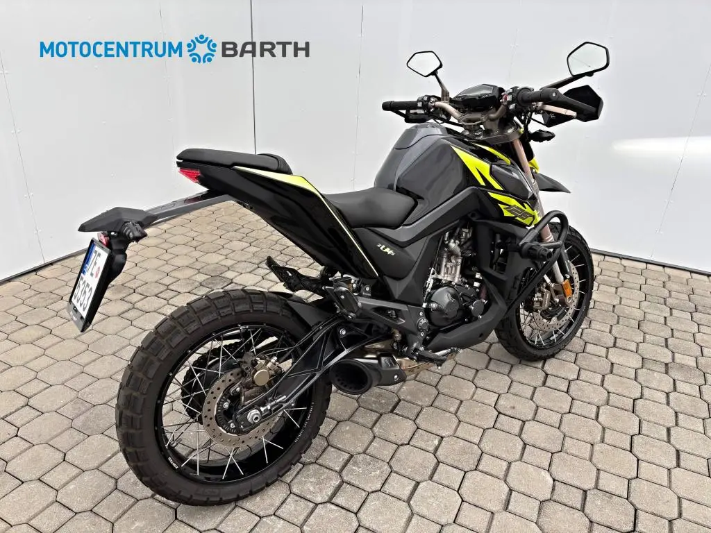 Ostatní Zontes 125 Hyper Trail   / 11kW
