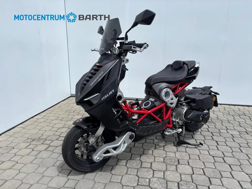 Ostatní Italjet Dragster 125  / 9kW