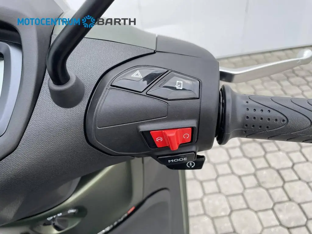 PIAGGIO Beverly 300 S E5  / 19kW