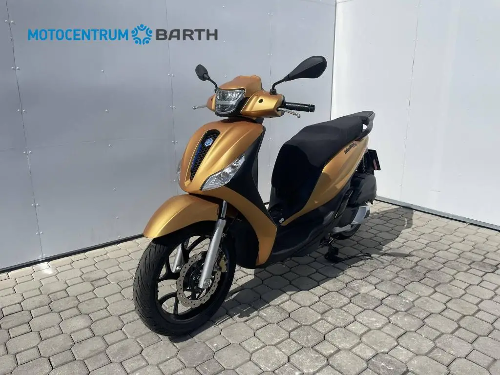 PIAGGIO Medley 125 S ABS EU5+  / 11kW