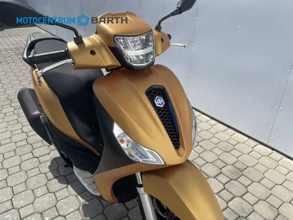 PIAGGIO Medley 125 S ABS EU5+  / 11kW
